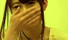 Gostosa, une salope japonaise, participe à des négociations audiovisuelles avec un amateur